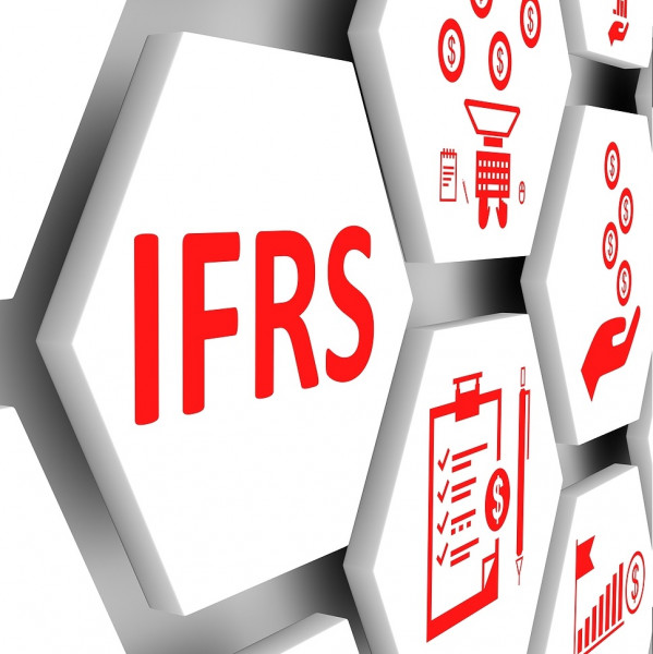 IFRS: Majetok a operatívny leasing v príkladoch